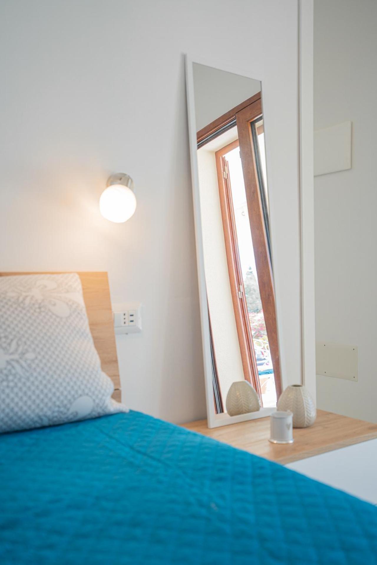 Ambra Holiday Rooms - Rooms & Beach San Teodoro  Zewnętrze zdjęcie