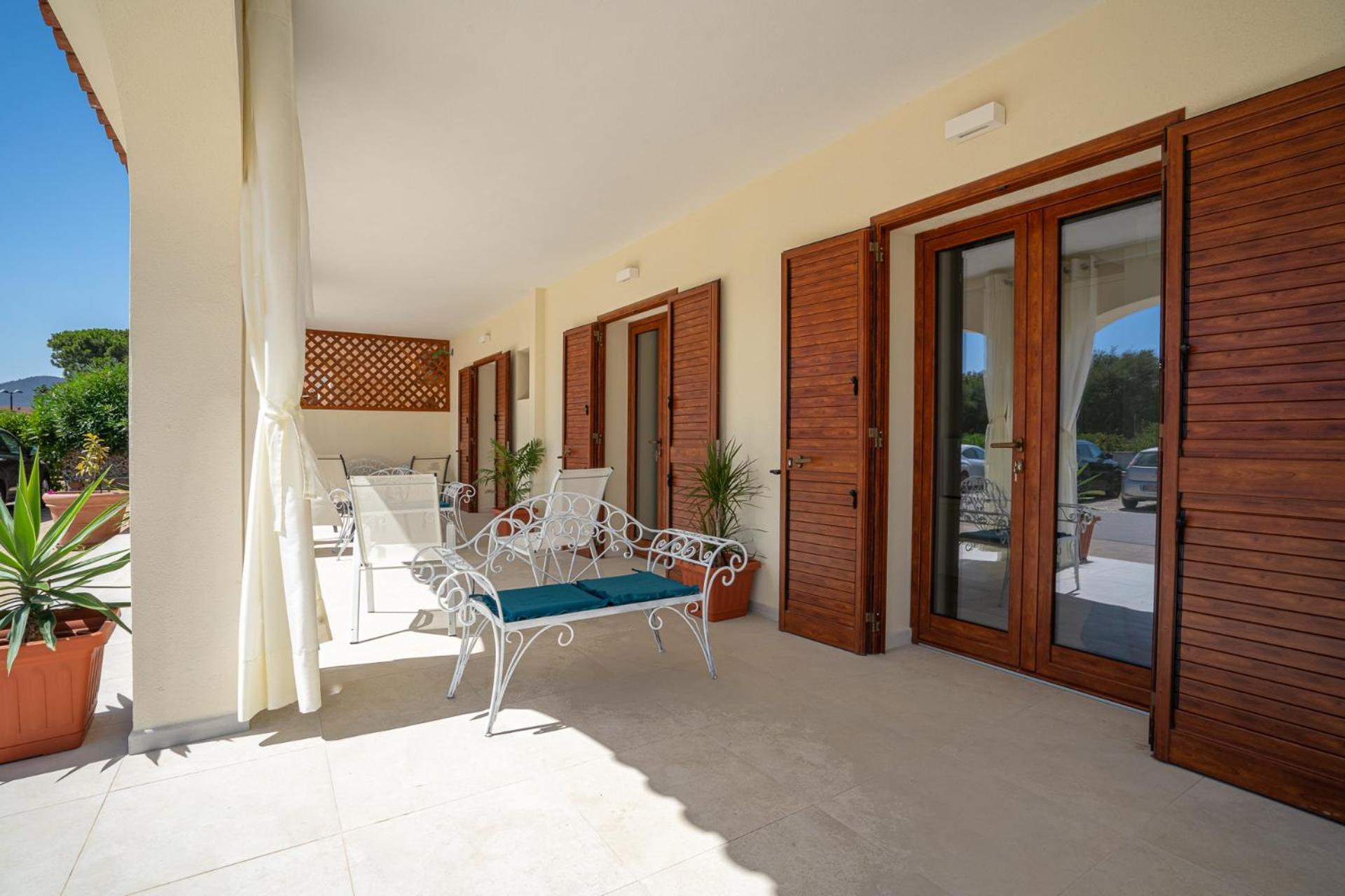 Ambra Holiday Rooms - Rooms & Beach San Teodoro  Zewnętrze zdjęcie